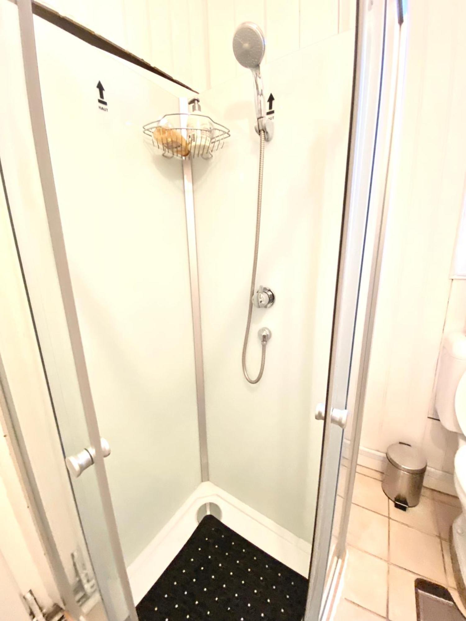 Balcon De Paris Apartment Gennevilliers Ngoại thất bức ảnh
